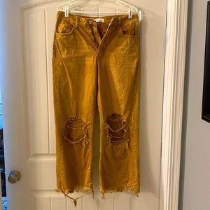 Vervet ankle jeans with slight flare.